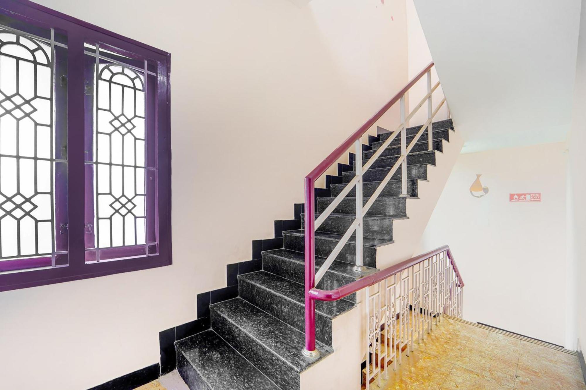 Super Hotel O Ganapathy Athipalayam Pirivu Road Coimbatore Exteriör bild